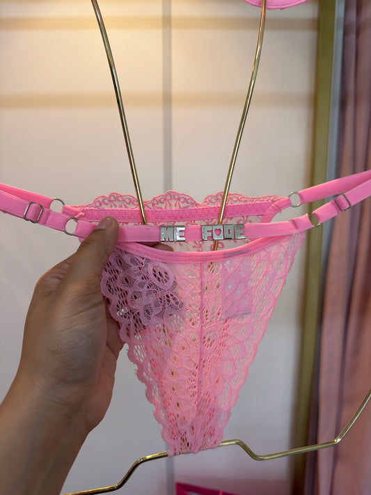 Conjunto Laços de Amor Rosa com Calcinha Personalizável nome ou frase com até 15 letras