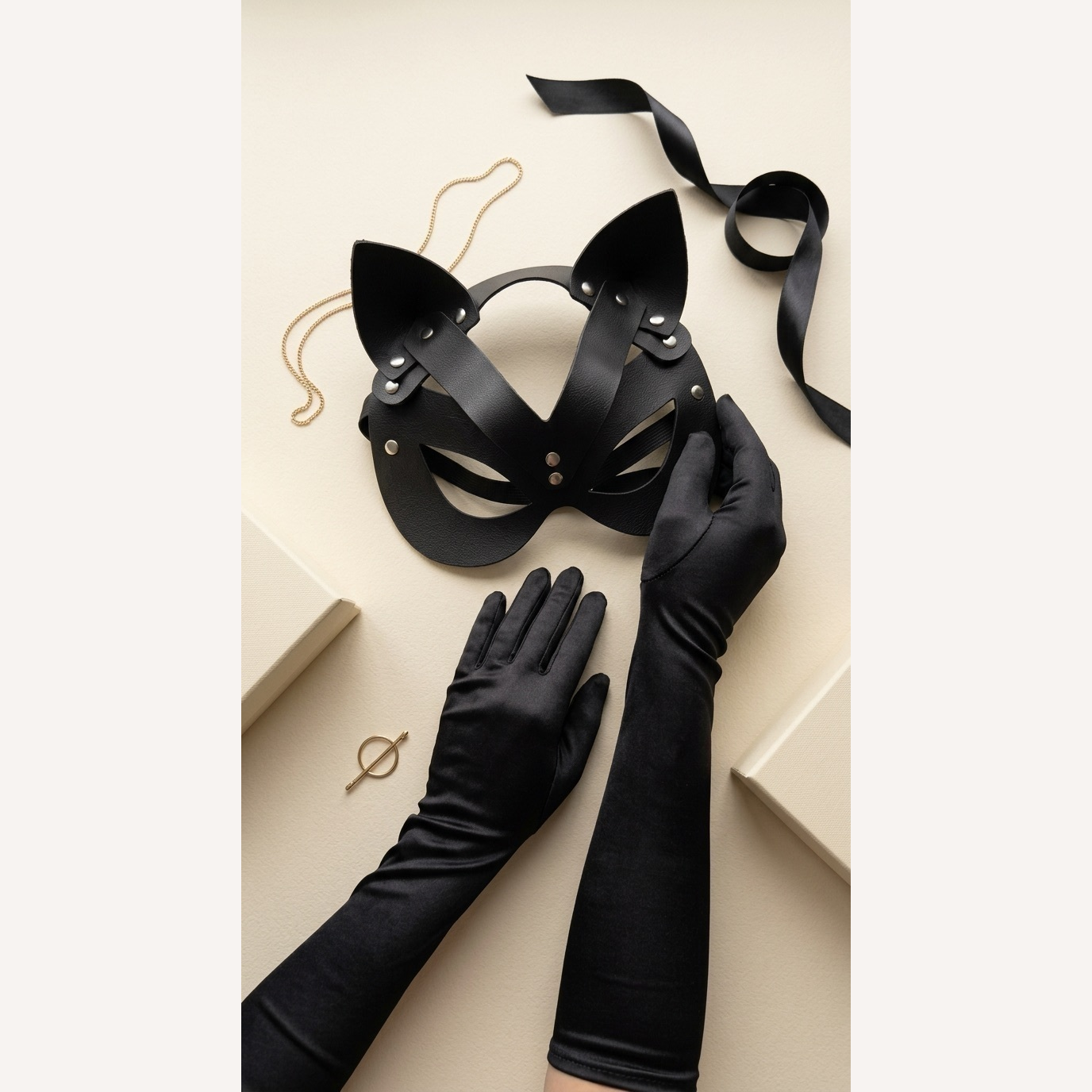 Kit Máscara Mulher Gato Luxo + Luvas Longa Lycra