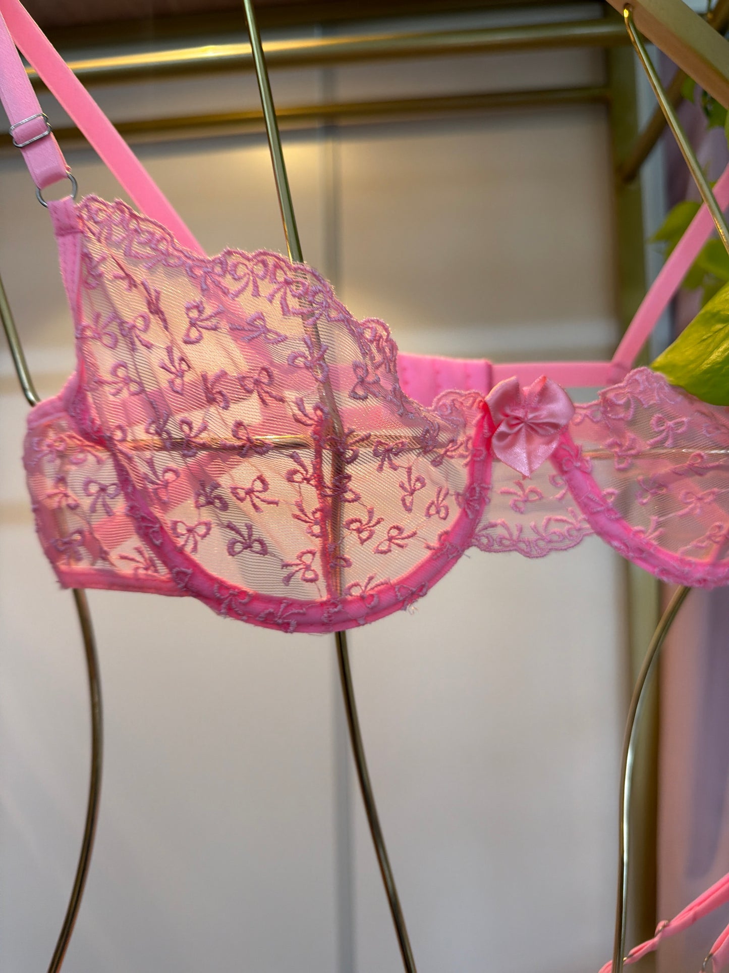 Conjunto Laços de Amor Rosa com Calcinha Personalizável nome ou frase com até 15 letras