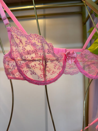 Conjunto Laços de Amor Rosa com Calcinha Personalizável nome ou frase com até 15 letras