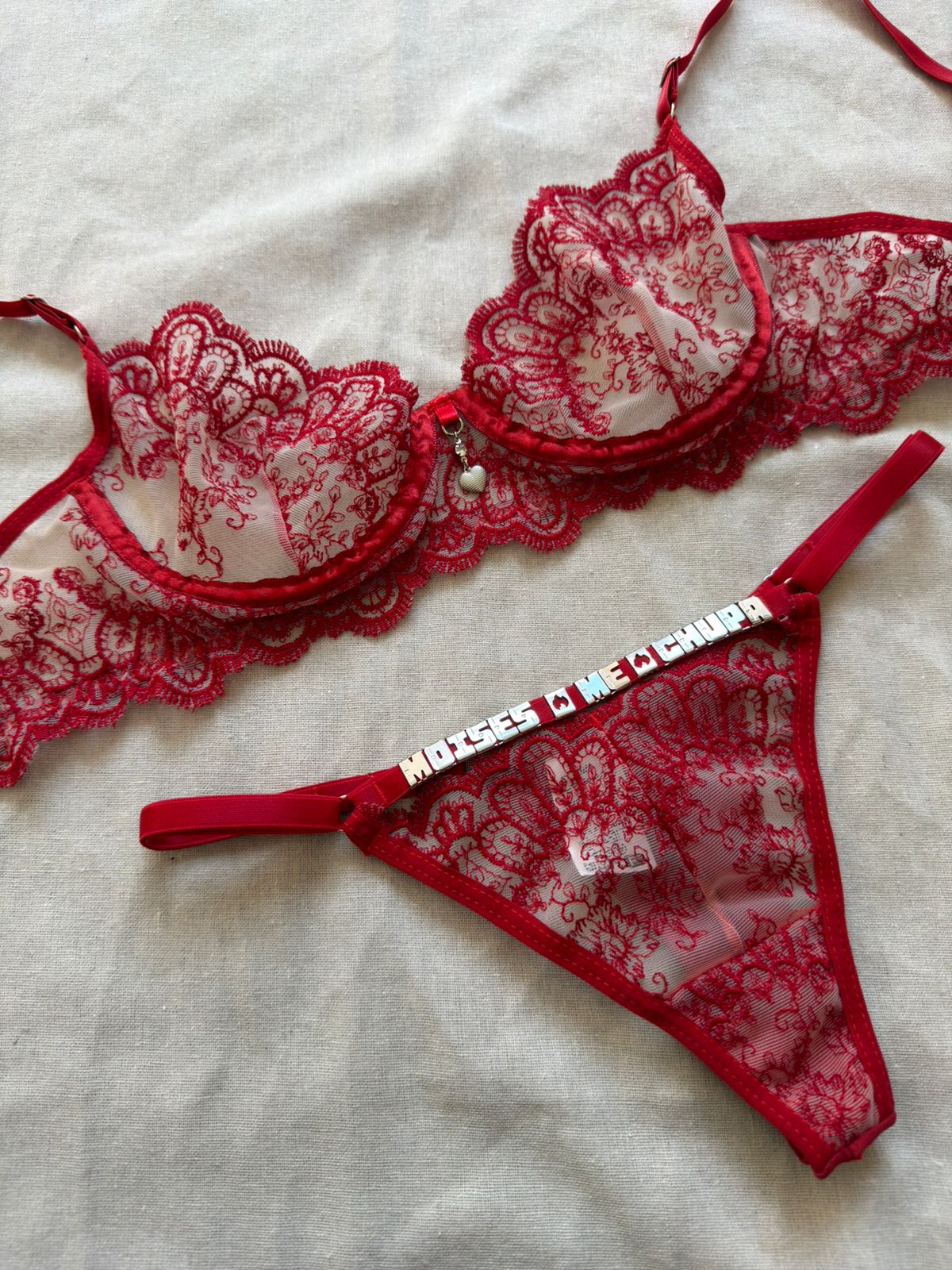 Conjunto Beijo Proibido personalizável até 12 letras