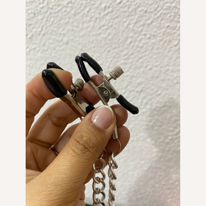 Prendedor Grampos Mamilo Corrente