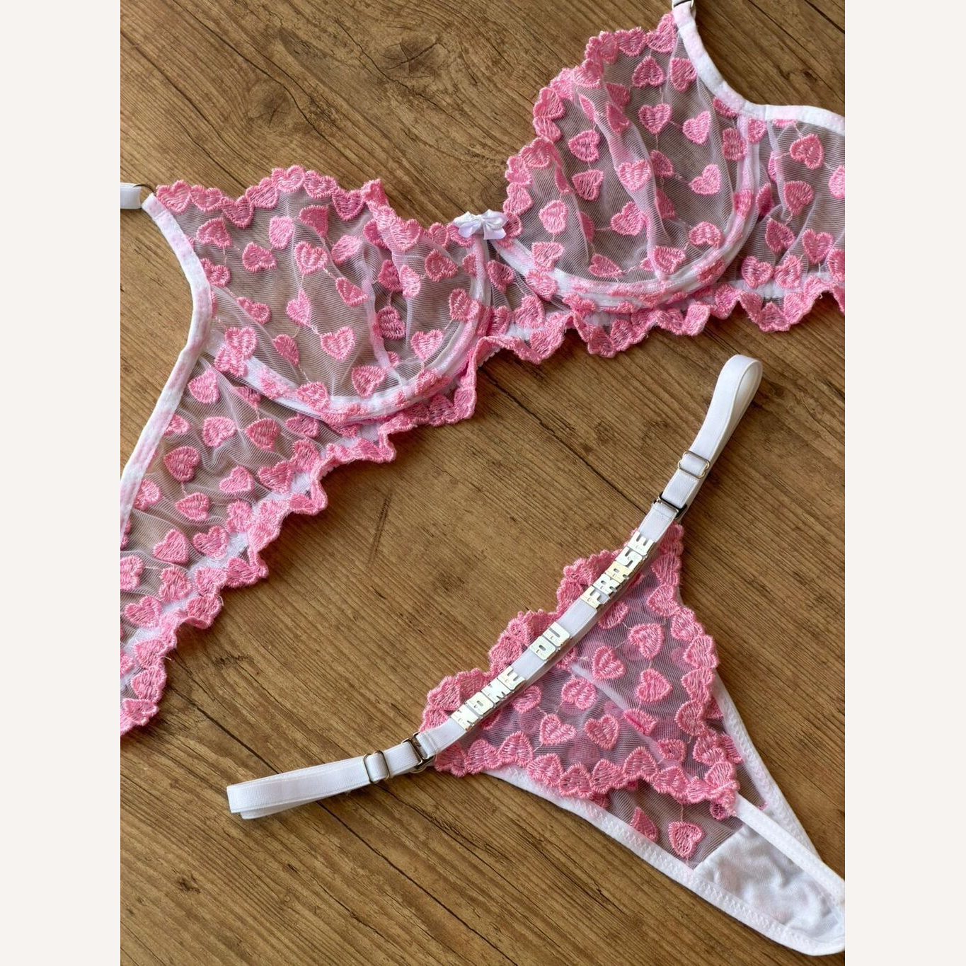 Conjunto Encanto Branco com Rosa Personalizável 15 letras