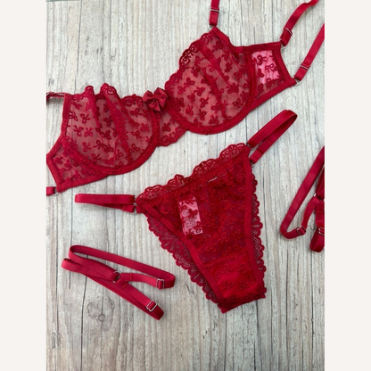 Conjunto Laços de Amor Rubi Personalizável até 15 letras