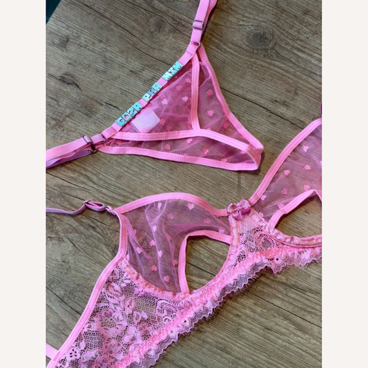 Conjunto Love Rosa Personalizável - 8 letras