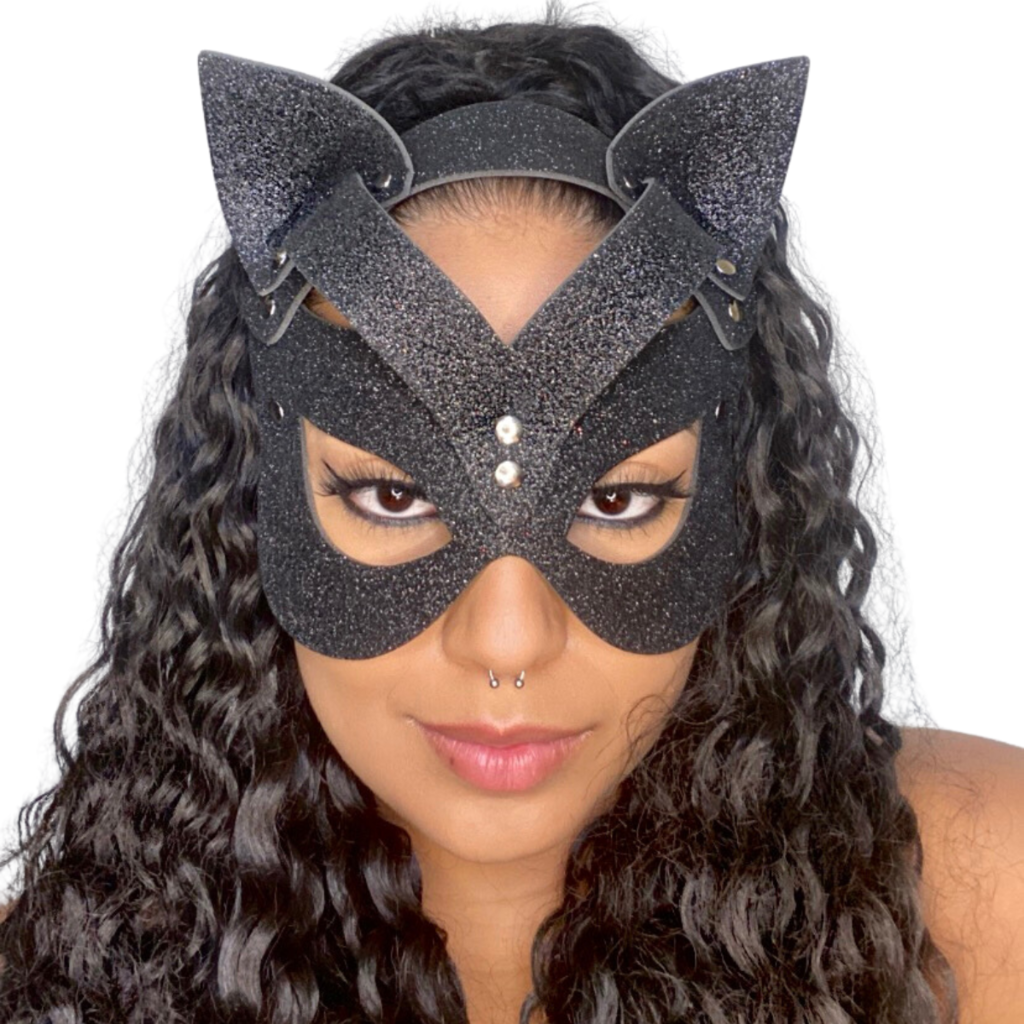 Máscara Mulher Gato Brilhante