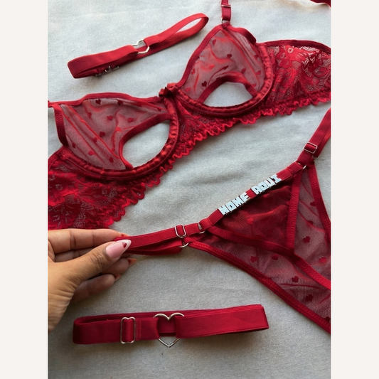 Conjunto Love Vermelho Personalizável - 8 letras