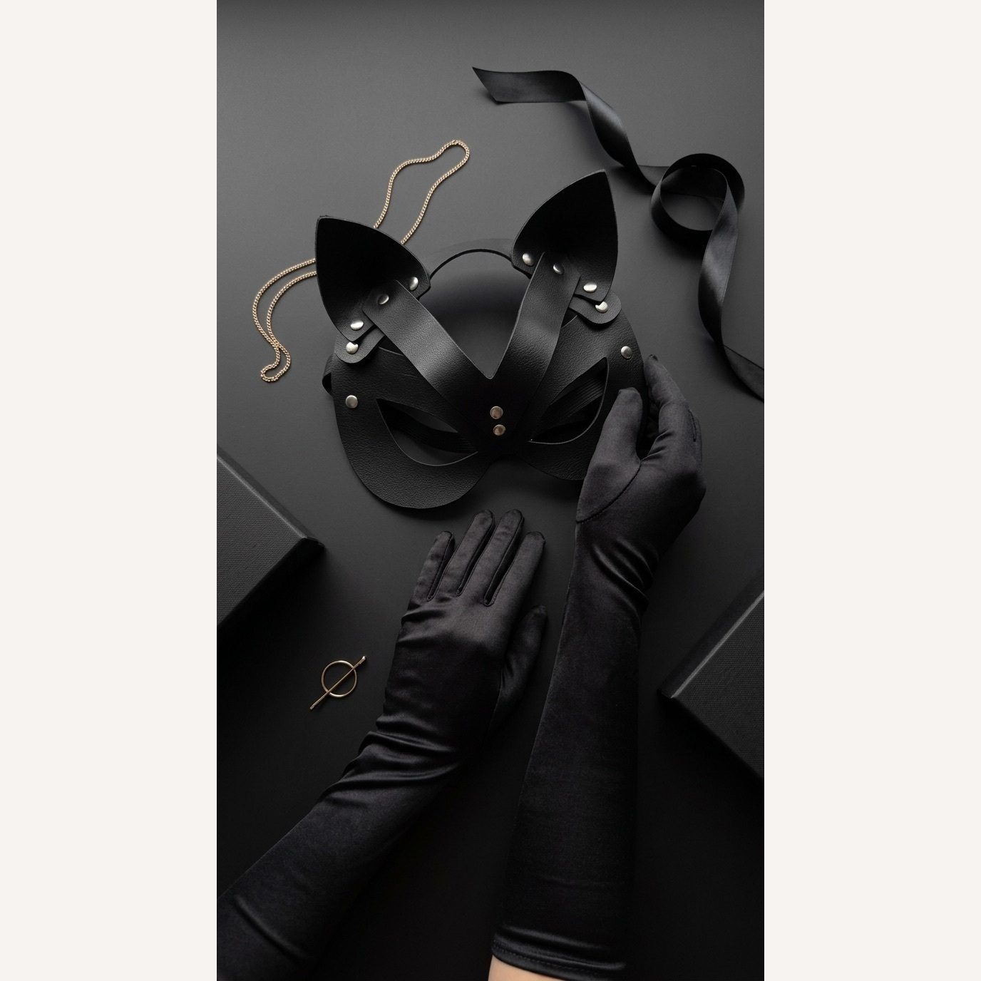 Kit Máscara Mulher Gato Luxo + Luvas Longa Lycra