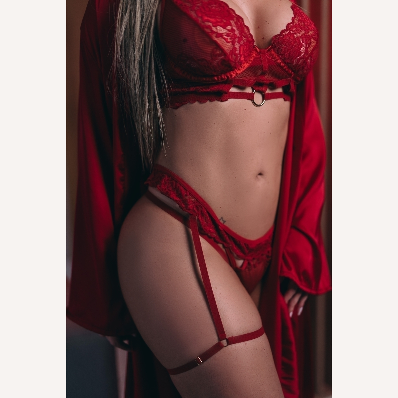 Conjunto Vermelho Com Ligas Frase Goza Dentro