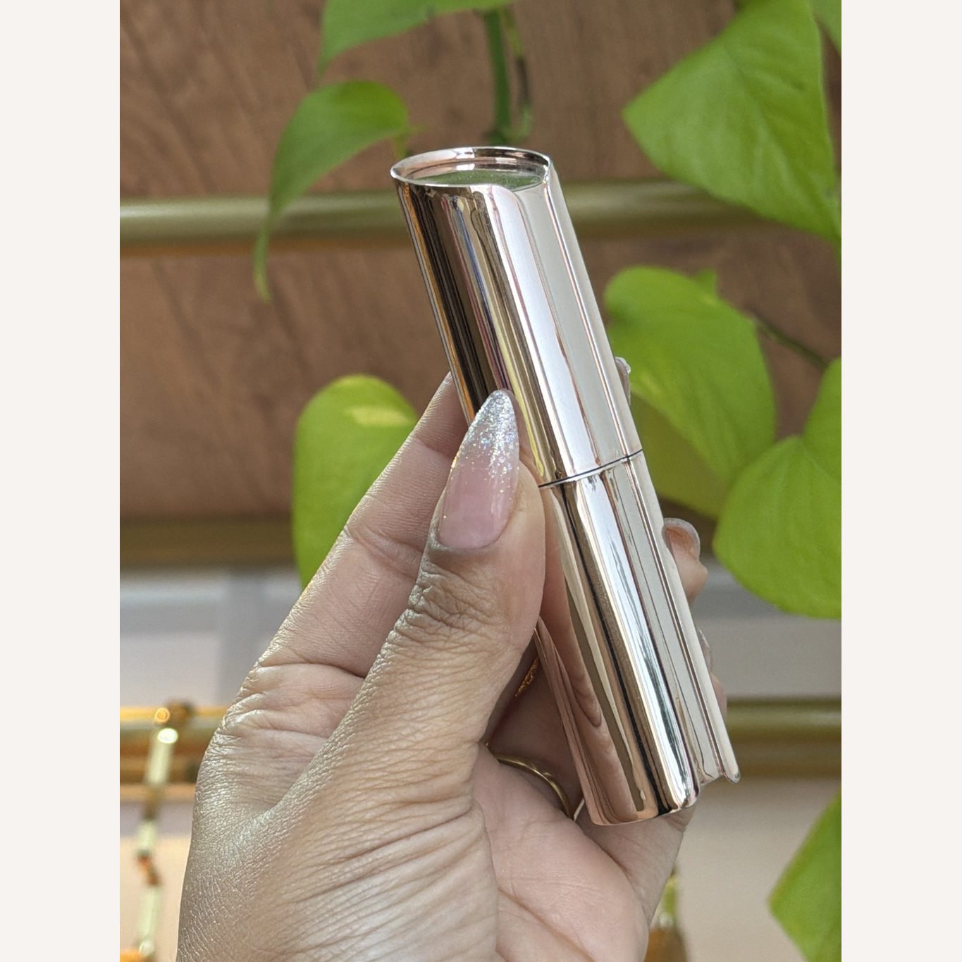 Batom Estimulador por Choque e Vibro – Betty S-Hande