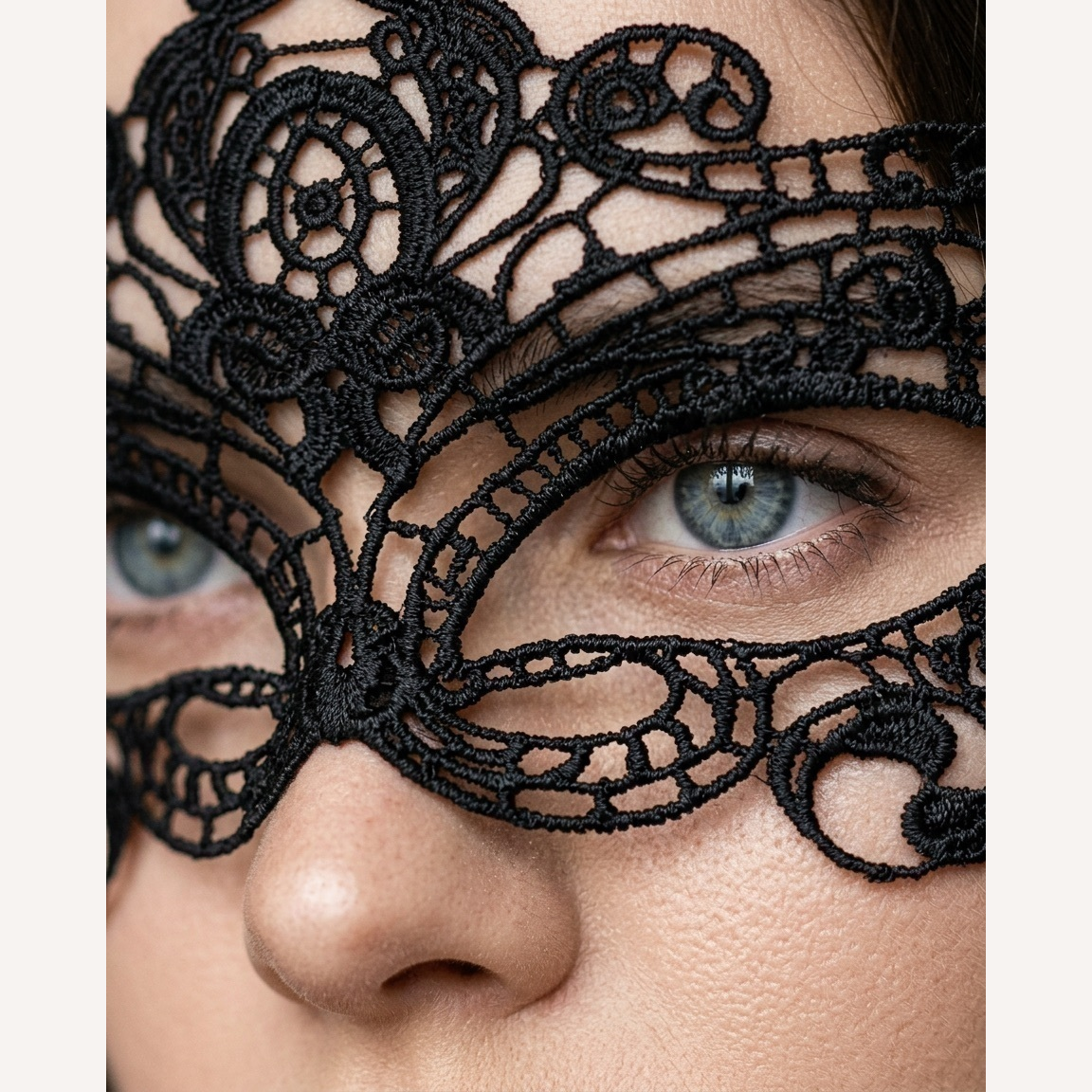 Mascara Fetiche Renda Guipir